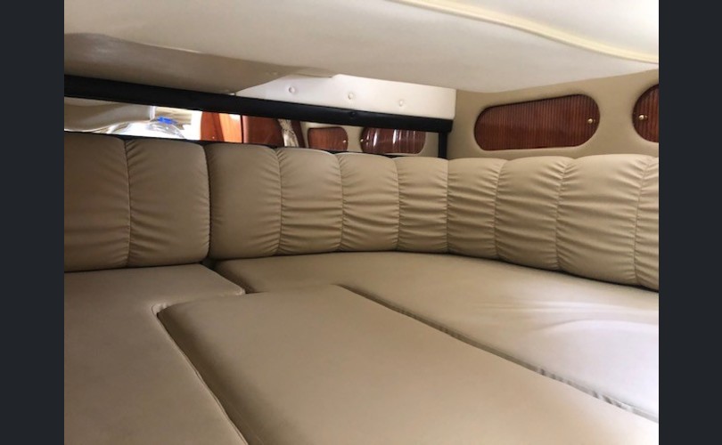 Rinker Fiesta Vee 312-kuva-11